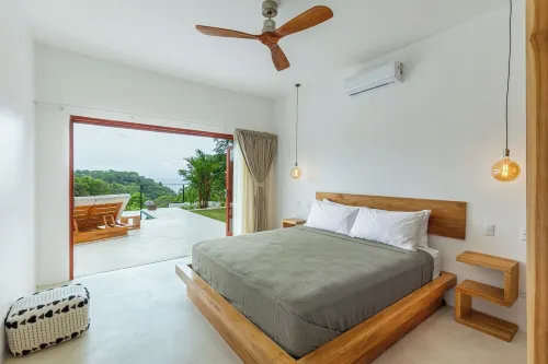 Elegant Ocean View Villa Serena in Hermosa Hills