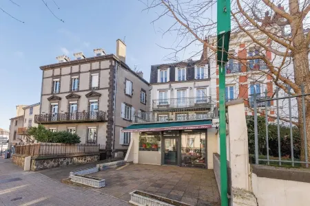 Le Thermal Tonic - Balcon - Central - Wifi Отели в г. Шамальер