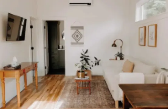 Beautiful, North Boise Guesthouse