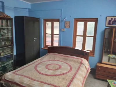 2BHK Homely Apartment in South Kolkata. Hotels in 