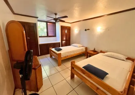 Beutiful 2-bedroom house with WiFi in Same Отели в г. Саме