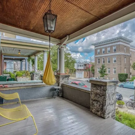 Cozy 1 bdrm/1 bath Charles Village/Hopkins Apartment