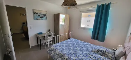 Appartement T2 Équipé Отели в г. Монтё