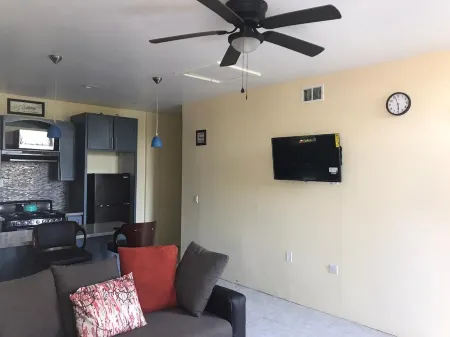 Palmvillo of Thibaud, five minutes walk to the beach