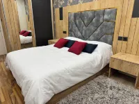 Modern 2-Bedroom Apartment - Comfort & Style in the heart of Meknes