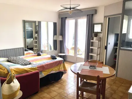 Studio with garden and tranquility Отели в г. Греу-ле-Бен