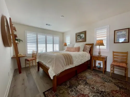 Fabulous LTR 3-bed 3.5 bath condo in wonderful Oxnard with AC, WiFi, EV Charger,