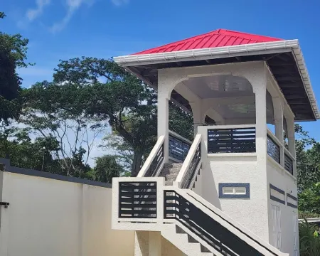 Ideal Executive Suites فنادق في جورج تاون