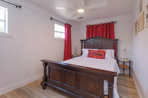 2Br Harry Potter Themed Home 7mins from Universal