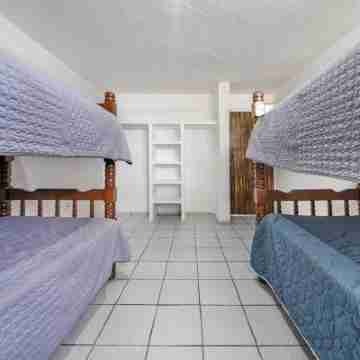 apartment in a quiet area with access to the beach Rooms