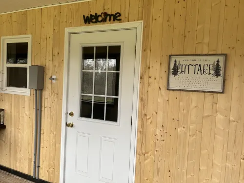 Crows Nest - cozy retreat on the Trans Canada Trail Miramichi River Access Hotels in Ludlow