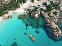 DaNiCo Residence: splendid and bright renovated holiday home with parking space