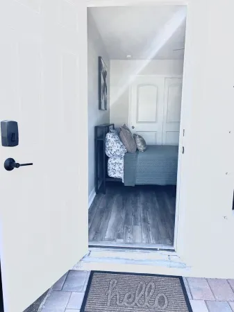 Charming , peaceful, very clean ,and private studio.