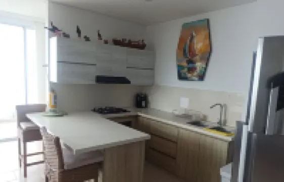 Cozy Apartment: Pool and Ocean Front. Apt 603 Edif. Fontaine Bleu, Coveñas