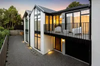 The Cannington - Modern Living at its finest Hotels in Maori Hill