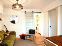 Eclectic Guesthouse on Quaint Fallbrook Homestead Các khách sạn ở Fallbrook