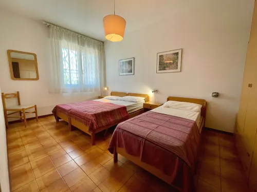 Spacious apartment for six guests