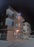 3 Residences, 6 Appartements per Residence Hotels in 