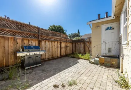 @ Marbella Lane - Convenient Home in Sunnyvale Отели рядом со станцией Станция Sunnyvale Caltrain