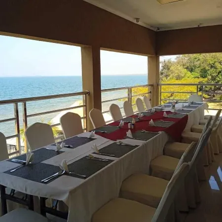 Silver Sands Holiday Resort