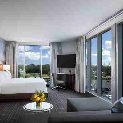 洛杉磯國際機場坎布里亞酒店 Rooms