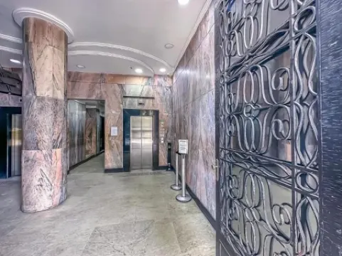 360 Centro Metrô Uruguaiana by Suhcasa