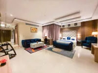 The Meriton Hotell i Kalkaji
