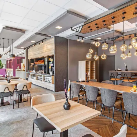 B&B HOTEL Hamburg-Airport