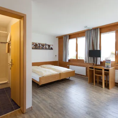 Hotel Edelweiss Hotels near Holenstein