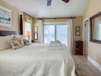 Barrier Dunes Cottage  Steps from beach/pool/tennis. 2/2 plus loft - SPECIALS!!!