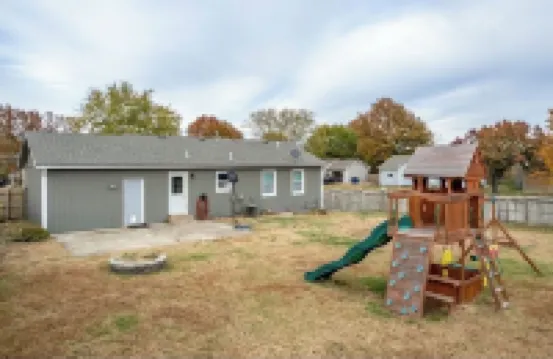 Eudora House with Epic Game Room
