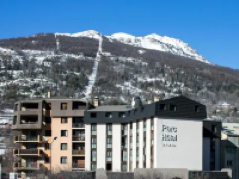 Sowell Hotels le Parc & Spa Hotels in Briançon