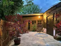Cabin in New Forest with Private Woodland 拉姆西住宿飯店