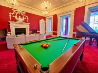 Georgian Hall in Hickleton with 17-Acre Gardens