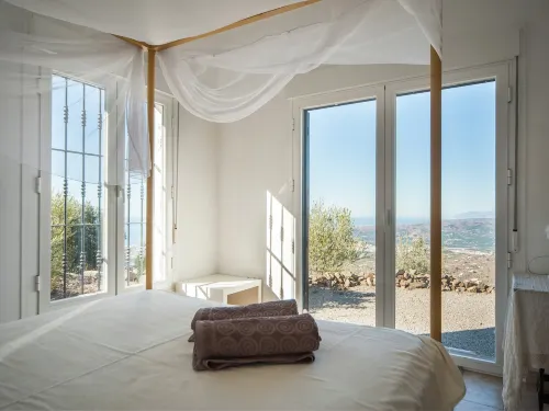 Villa in Arenas with Mediterranean Views