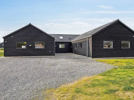 Luxury Retreat with Pool - By Traum Ferienwohnungen