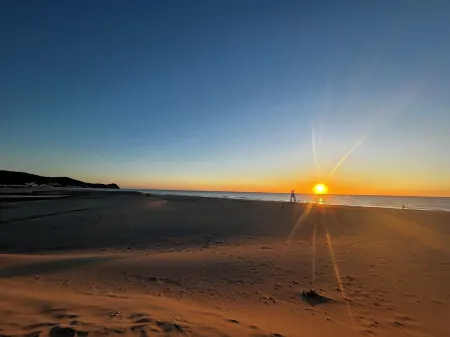 Serene & Joyful Retreat - Breathtaking view Отели рядом с достопримечательностью «Plage de Cabo Negro»