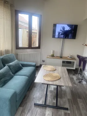 House Vernon 20 mn from giverny Hotels in Vernon