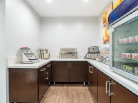 Comfort Inn Cockatoo Near LAX Airport Hoteles en Hawthorne