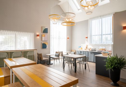 스파크 바이 힐튼 토론토 마컴 썸네일