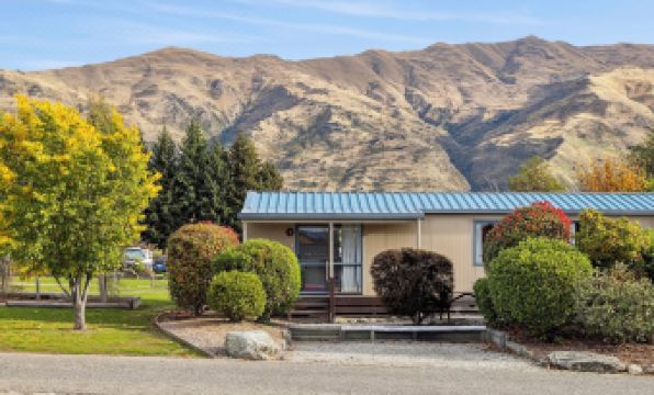 Hampshire Holiday Parks – Wanaka