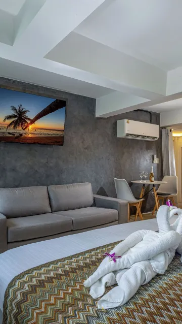 ห้องสวีทสตูดิโอดีไซน์ 1 เตียงคิงไซส์ ลานระเบียง วิวสวน