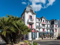 Apartment in Cote d'Amour by La Baule Bay - 2-Star