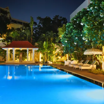 Taj Connemara, Chennai Hotels near Chennai Egmore Station