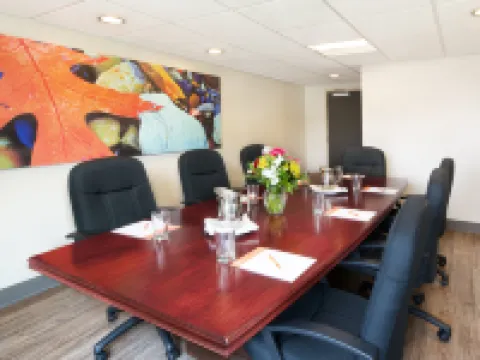 Hotel Indigo CLEVELAND-BEACHWOOD by IHG Hotels in Beachwood