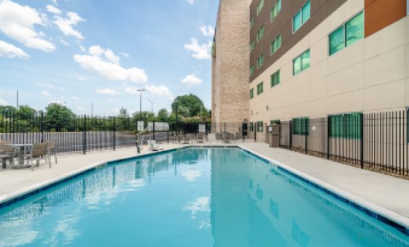 Holiday Inn Express & Suites ATLANTA AIRPORT NE - HAPEVILLE by IHG
