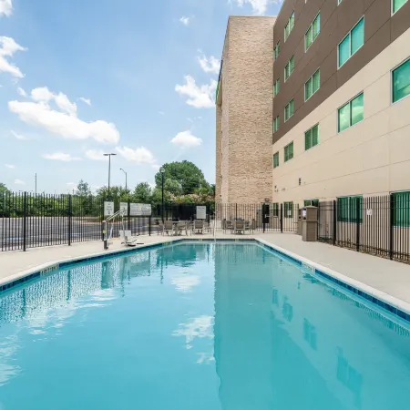 Holiday Inn Express & Suites ATLANTA AIRPORT NE - HAPEVILLE by IHG