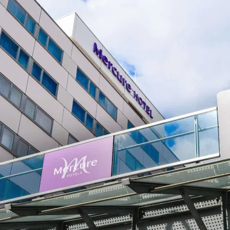 Mercure Hotel Freiburg am Münster Отели рядом с достопримечательностью «Река Дреизам»