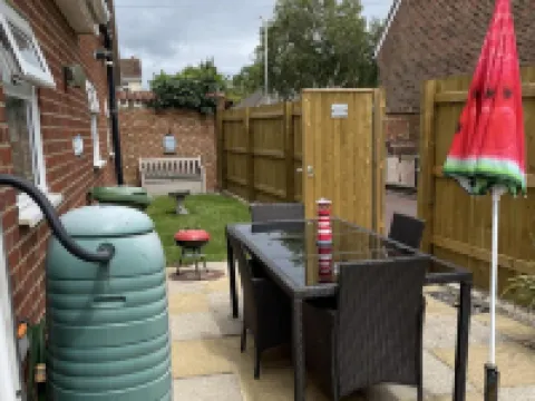 1-Bedroom Apartment Sleeps 4 Parking Hotels in Hythe