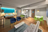 City Express Plus by Marriott Cancún Aeropuerto Riviera - 3つ星